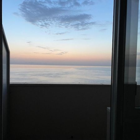 Il Balcone Sul Mare Appartement Porto Recanati Buitenkant foto