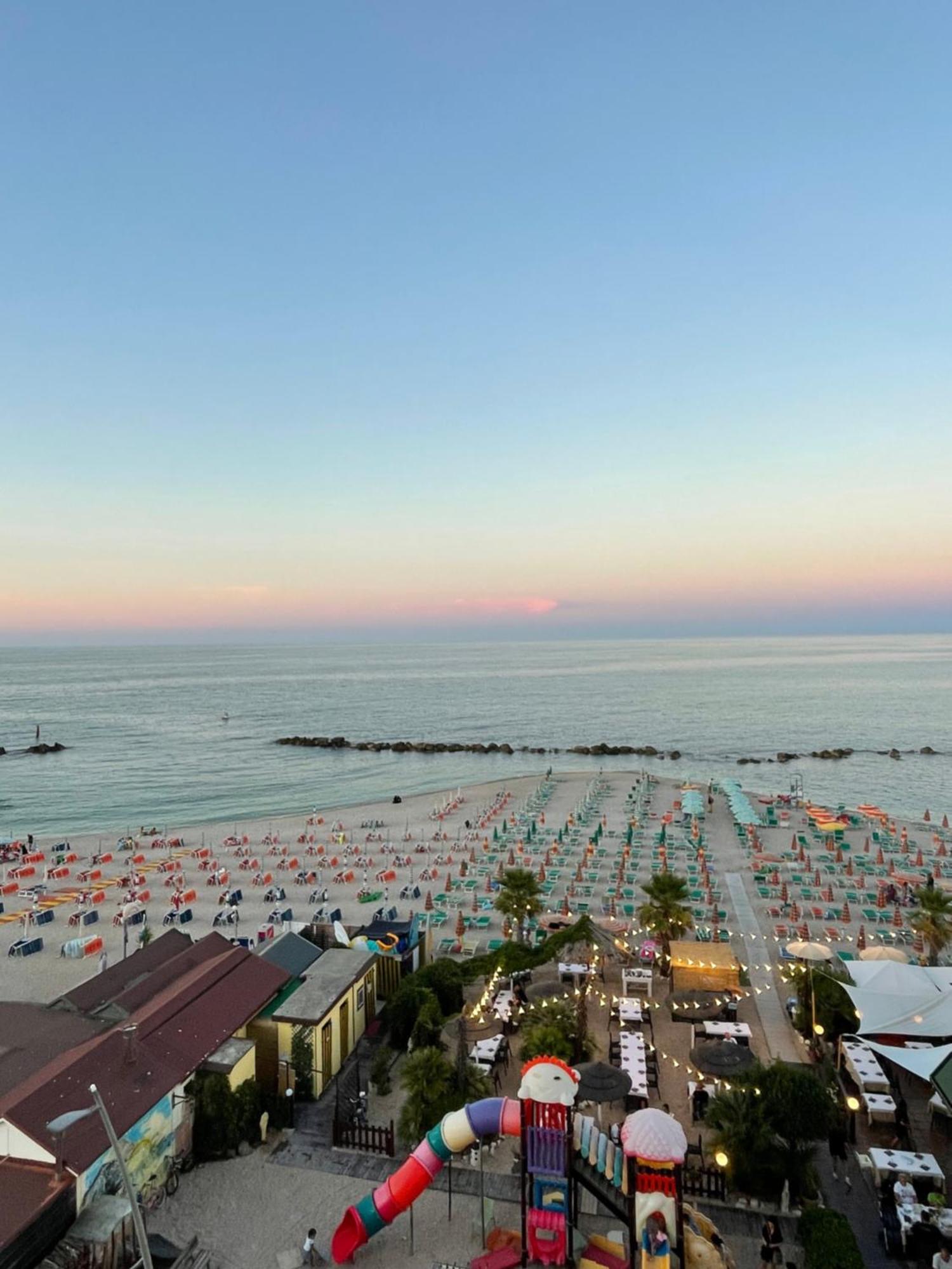 Il Balcone Sul Mare Appartement Porto Recanati Buitenkant foto